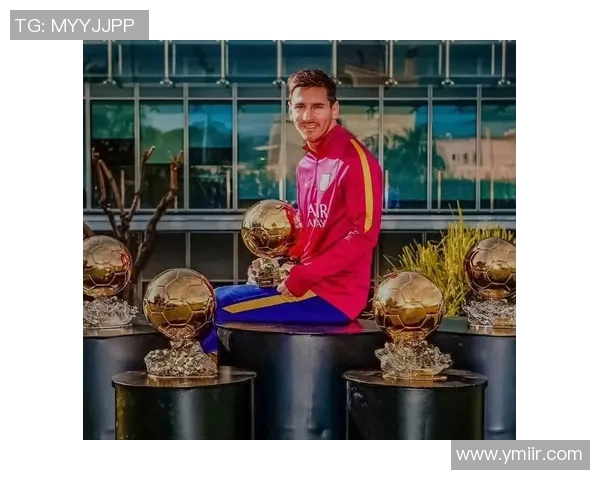 梅西足球明星摆件尽显球场风采完美收藏品带你感受足球魅力